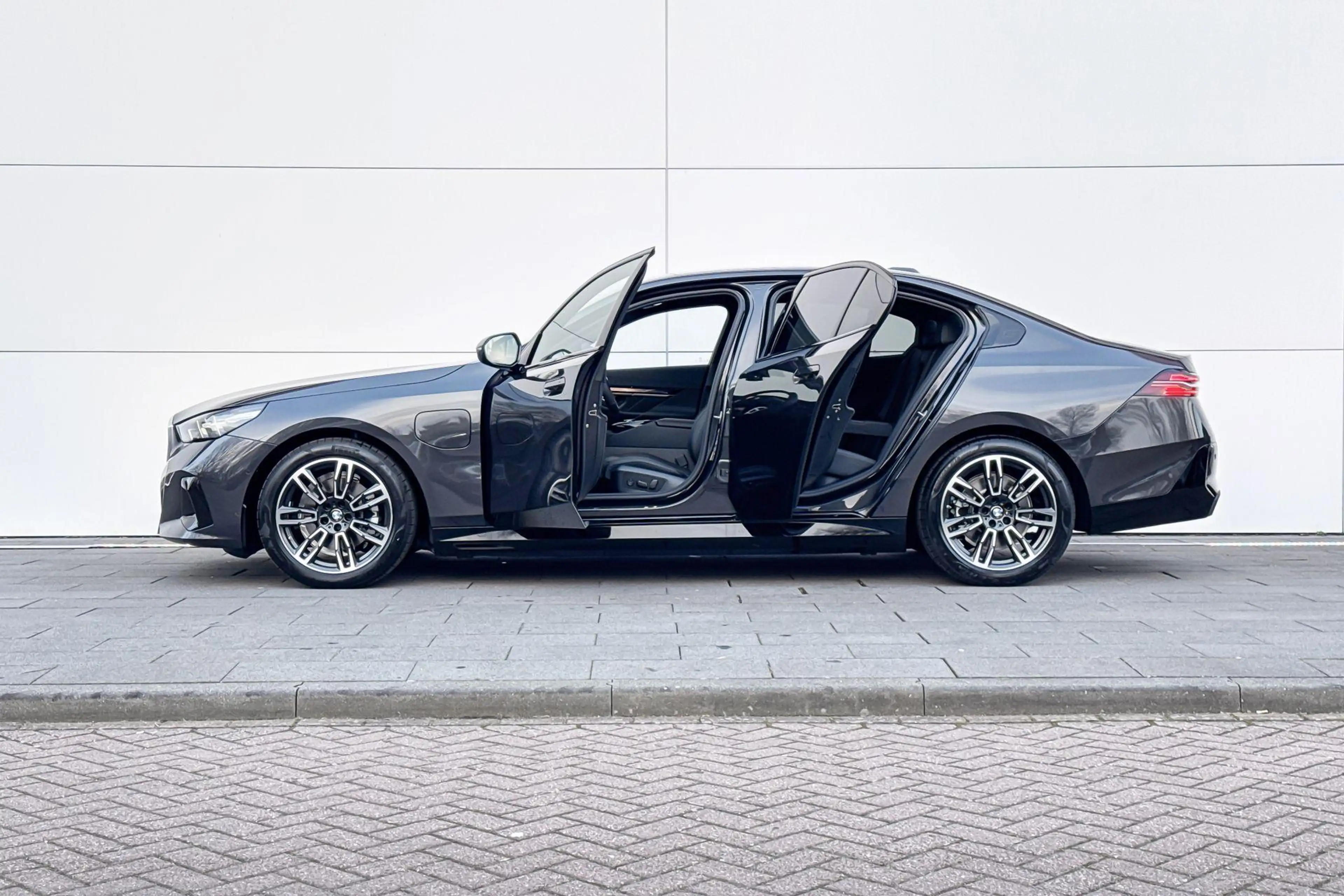 BMW 530 5 Serie Sedan 530e M Sport Edition | Huisselectie — photo 3