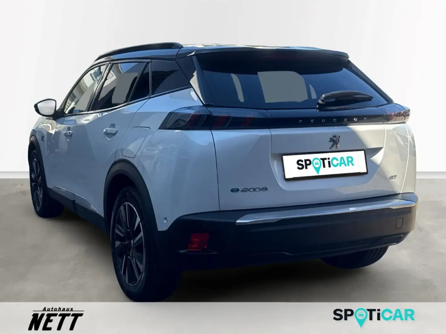 Peugeot 2008 e- GT Pack Elektromotor 136 Weiß - 2
