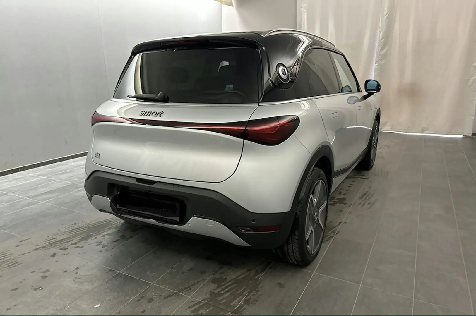 smart #1 Pro+ PANO/AHK/NAVI/AMB./360/ Silber - 2