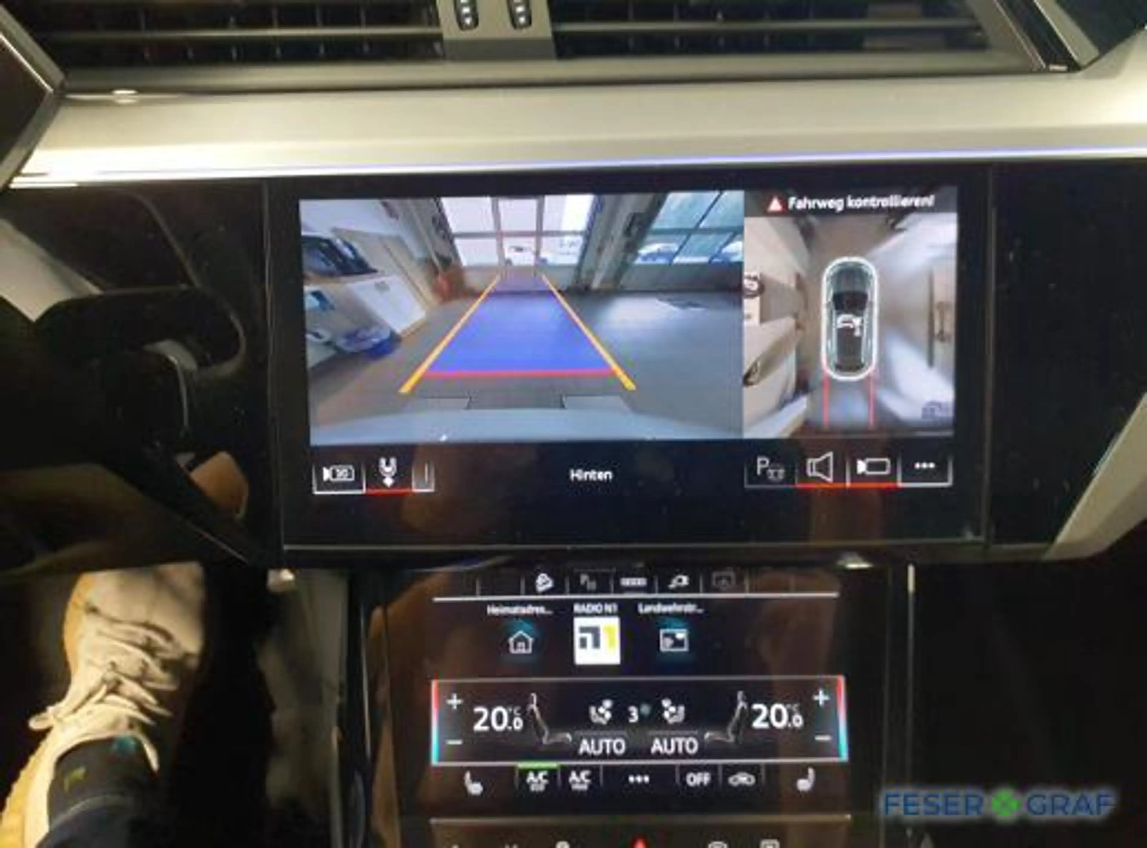 Audi Q8 e-tron 55 S Line Int Pano,Navi,Kameras,21Zoll — photo 9