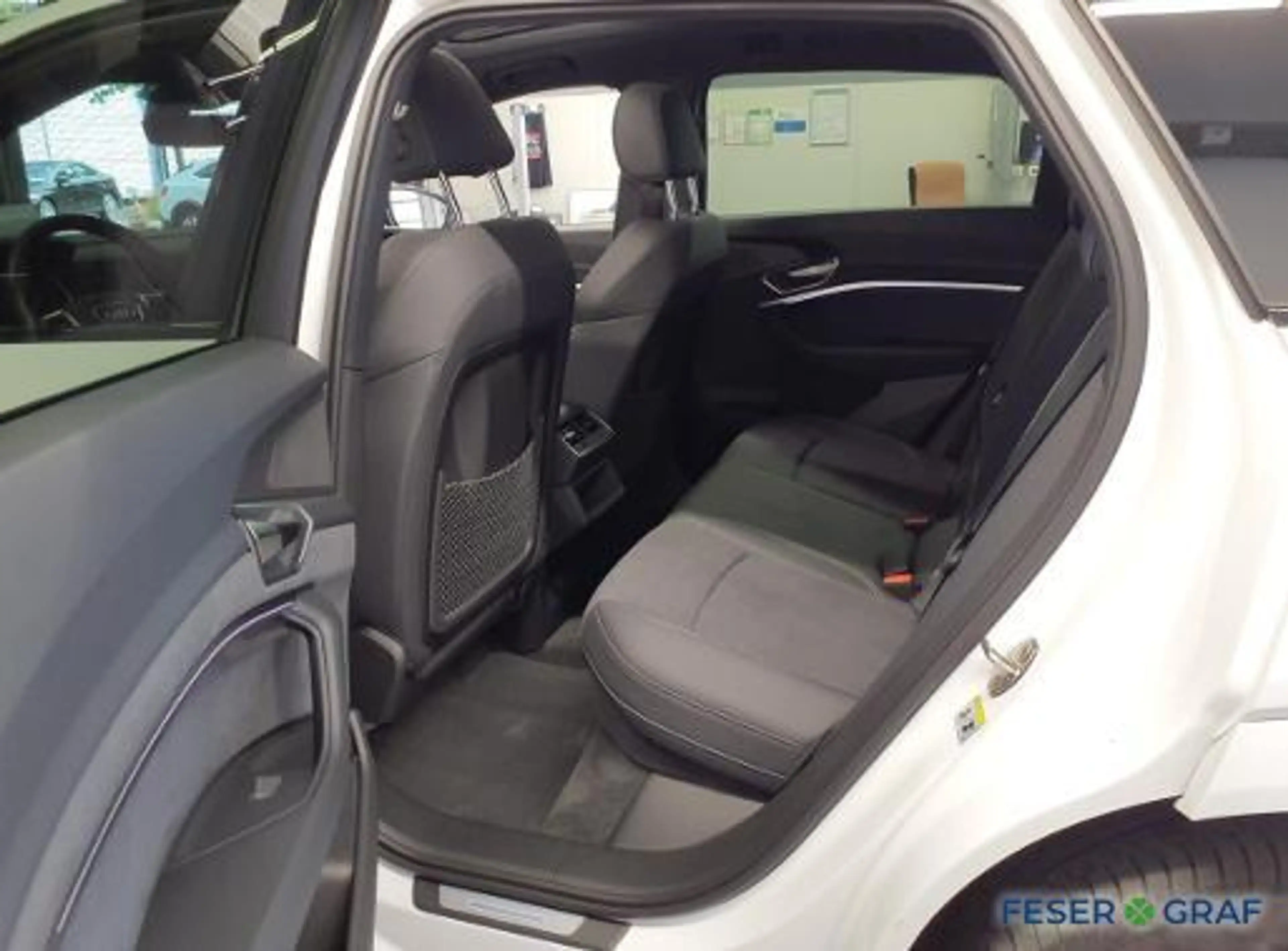 Audi Q8 e-tron 55 S Line Int Pano,Navi,Kameras,21Zoll — photo 10