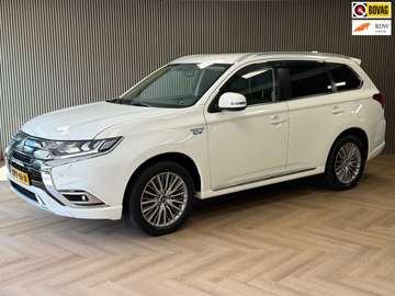 2.4 PHEV AUT. PLUG-IN CAMERA NAVIGATIE STOELVERWAR