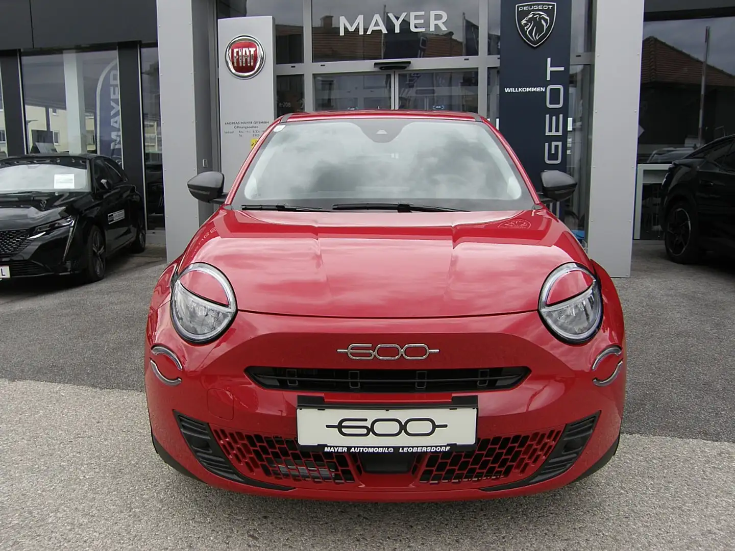 Fiat 600 Hybrid 100 6-Gang eDCT Rot - 2