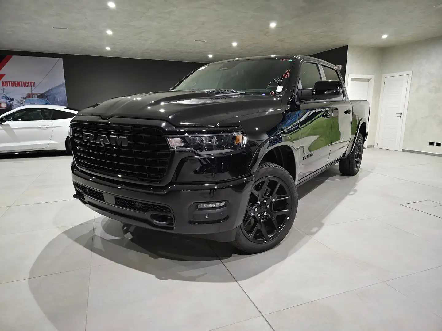 Dodge RAM 1500 3.0 I6 LARAMIE NIGHT PREMIUM - DEMO CAR Nero - 2