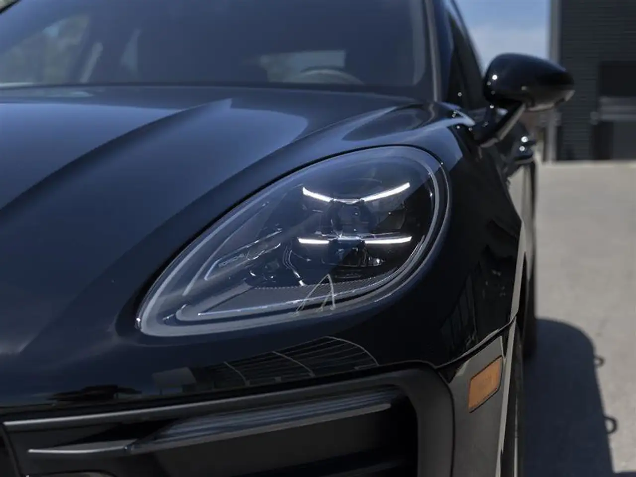 Porsche Macan снимка Porsche Macan
