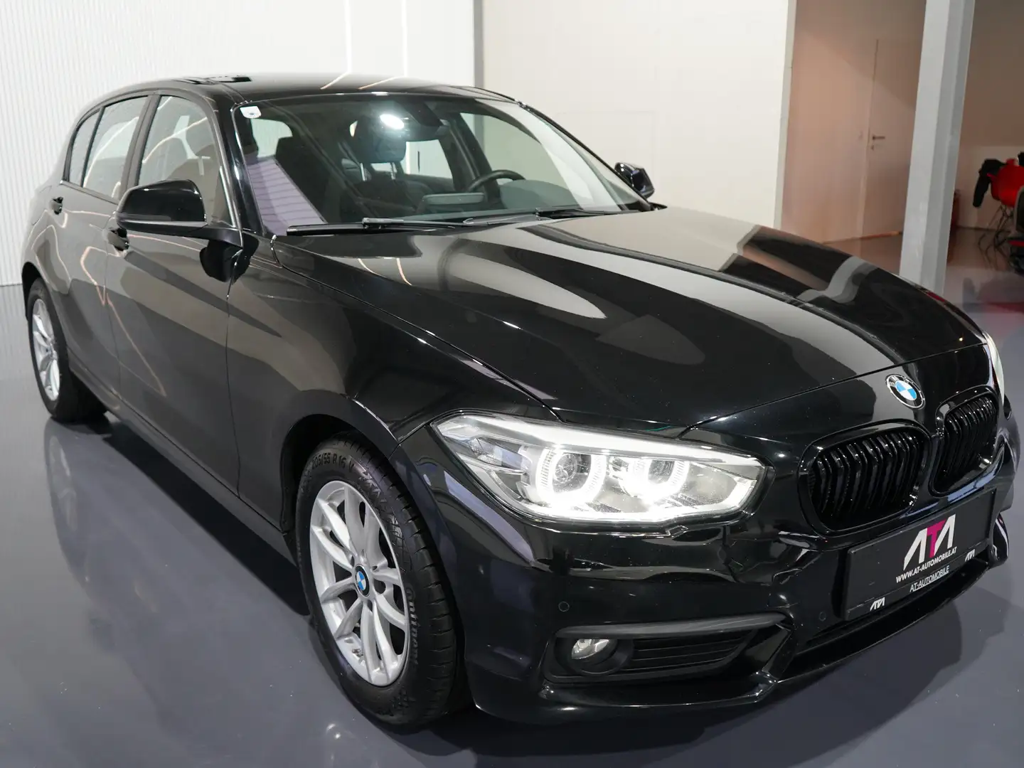 BMW 116 116 d Advantage Schwarz - 2
