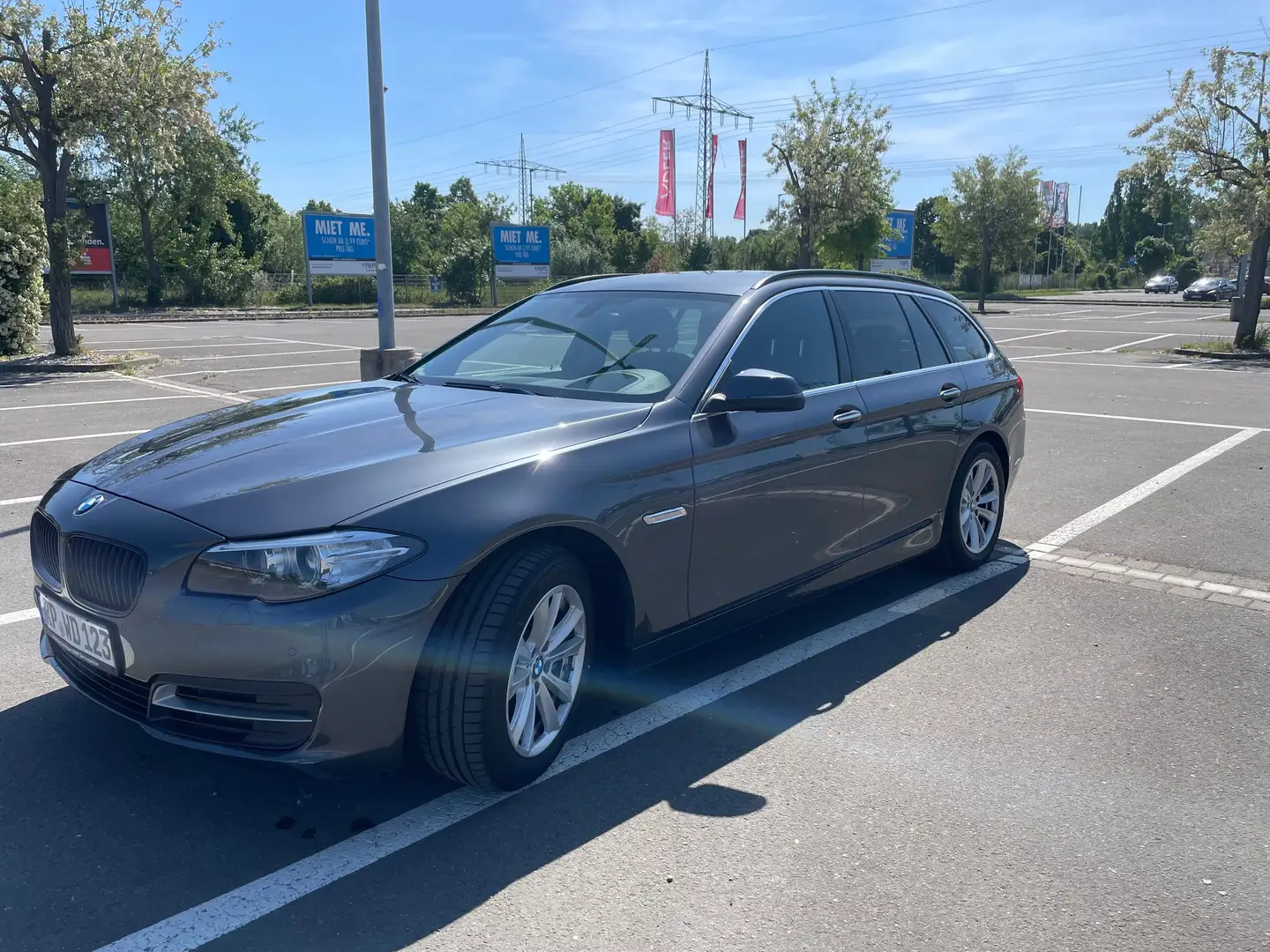 BMW 525 5er Touring Diesel 525d xDrive Touring Aut. Gri - 2