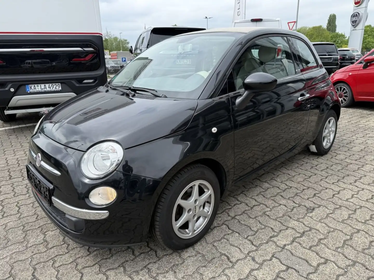 Fiat 500 C 1.2 Lounge Černá - 1