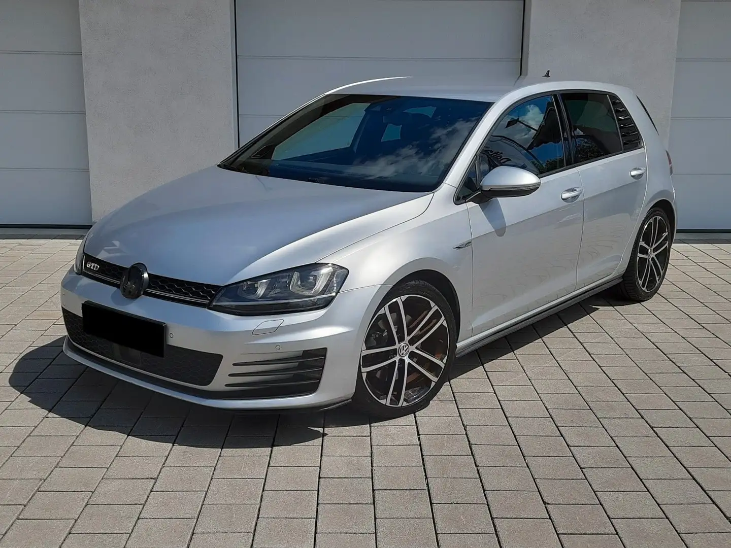 Volkswagen Golf VII Lim. GTD DSG/Bi-Xen/Dynaud/StdH/18" Silber - 2