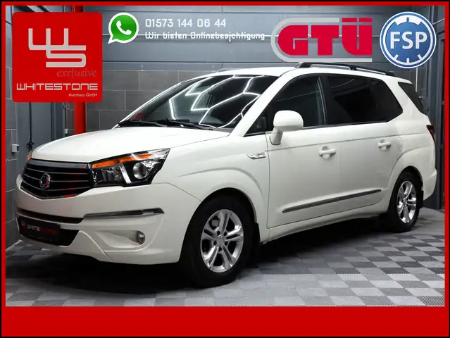 SsangYong Rodius 2.2 Aut / 71 Tkm / 7 Sitze / Shzg / PDC