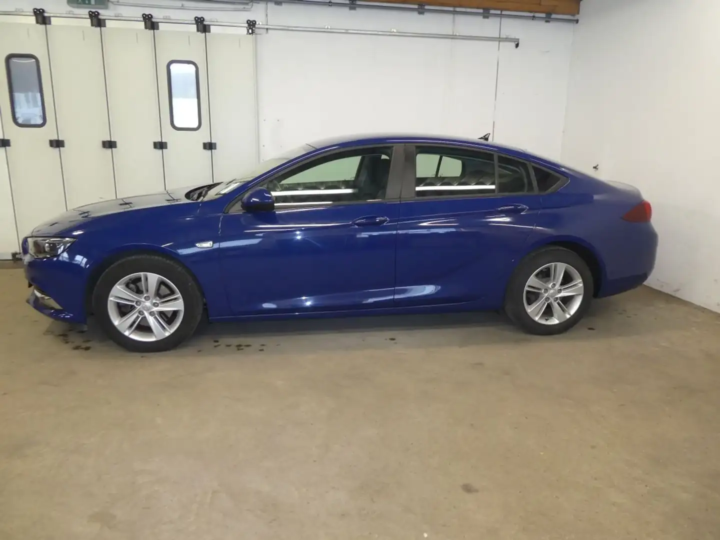 Opel Insignia 2.0 CDTI Business Edition, AHK Blau - 2