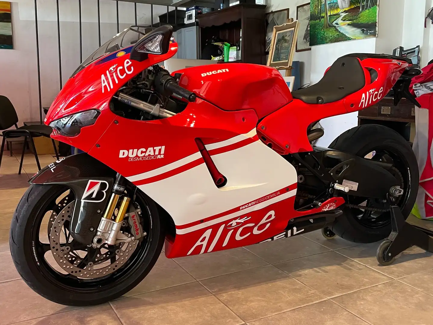 Ducati Desmosedici RR Roşu - 1