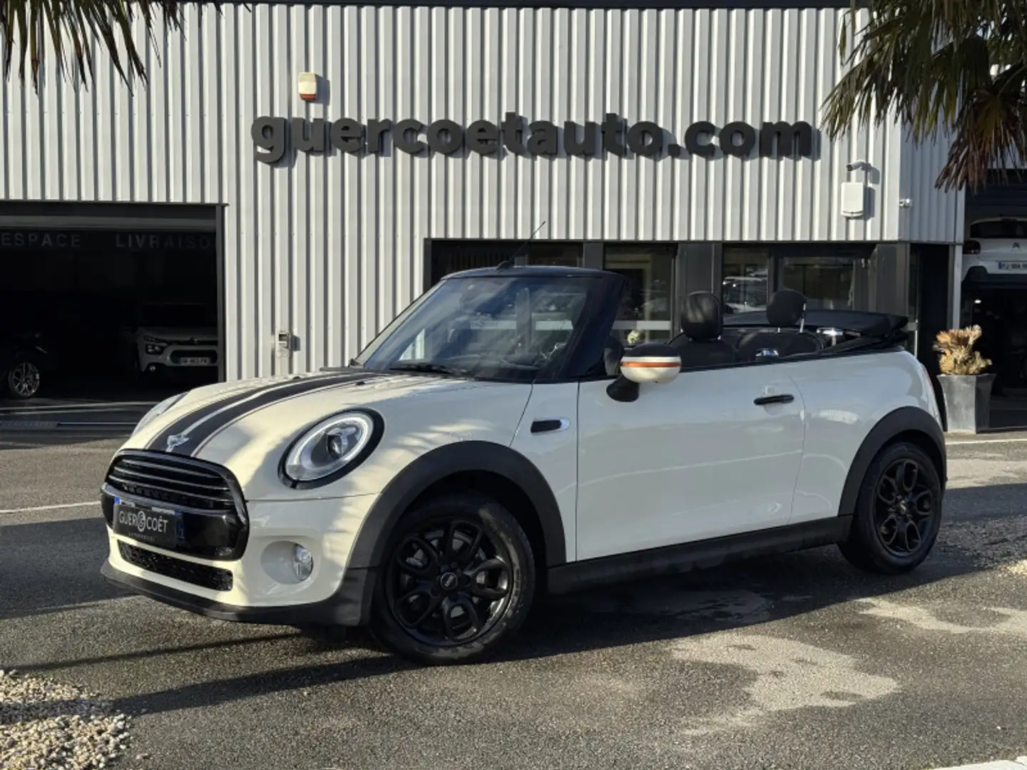 MINI Cooper Cabrio COOPER 136CH Beige - 1