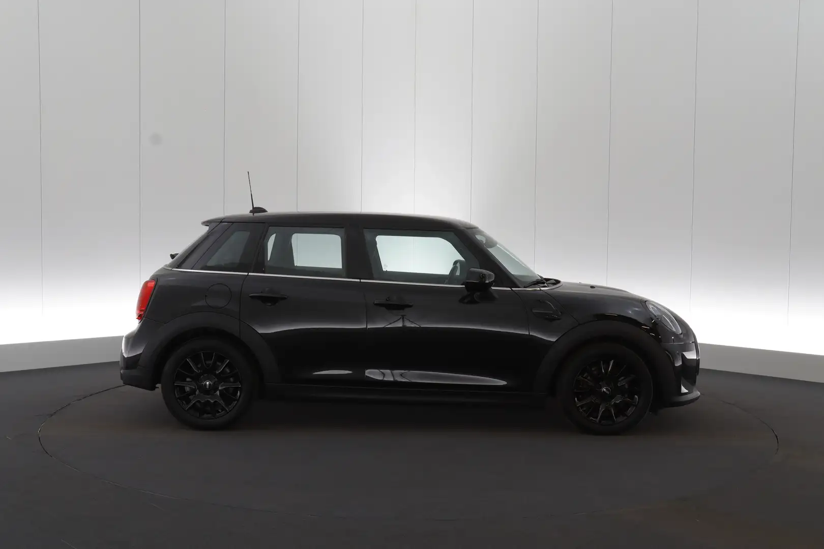 MINI Cooper 1.5 Camden Ed. LEDER/CUIR LED GPS PDC Sportzetels Noir - 2