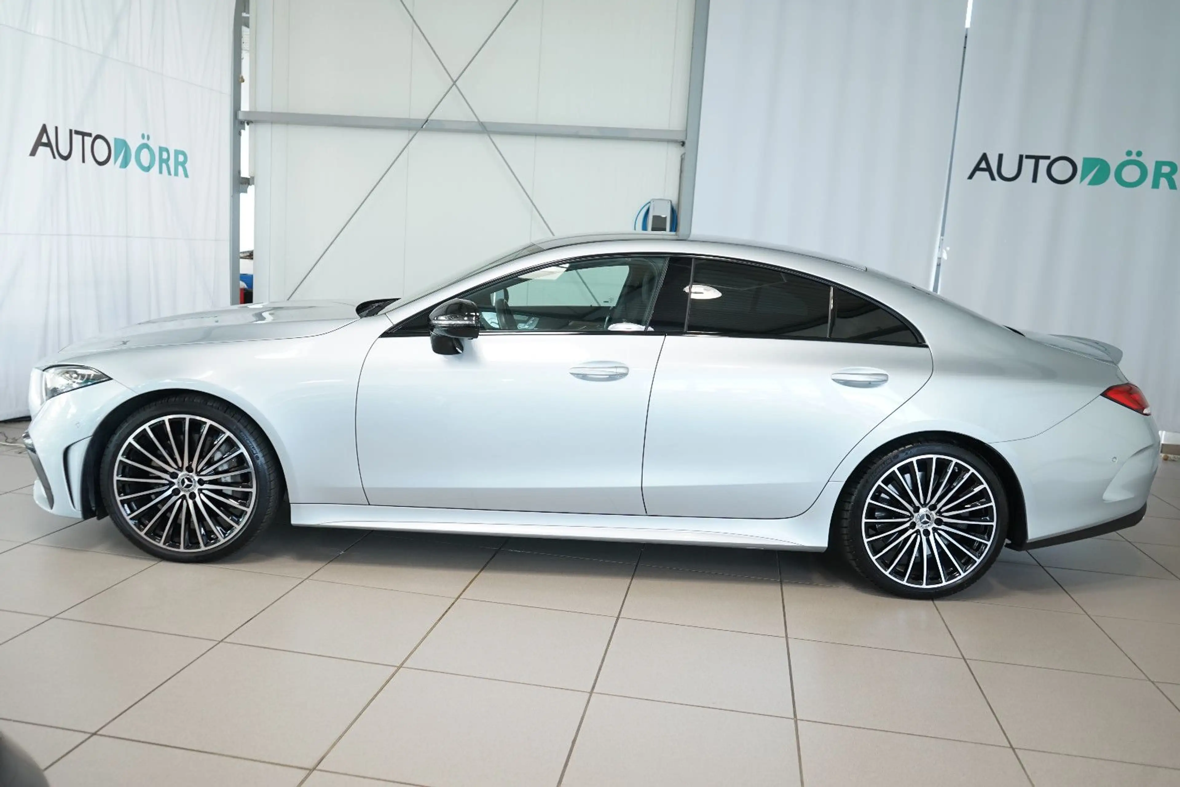Mercedes-Benz CLS 450 4M AMG Line Night+Luft+Massage+Burmester — photo 2