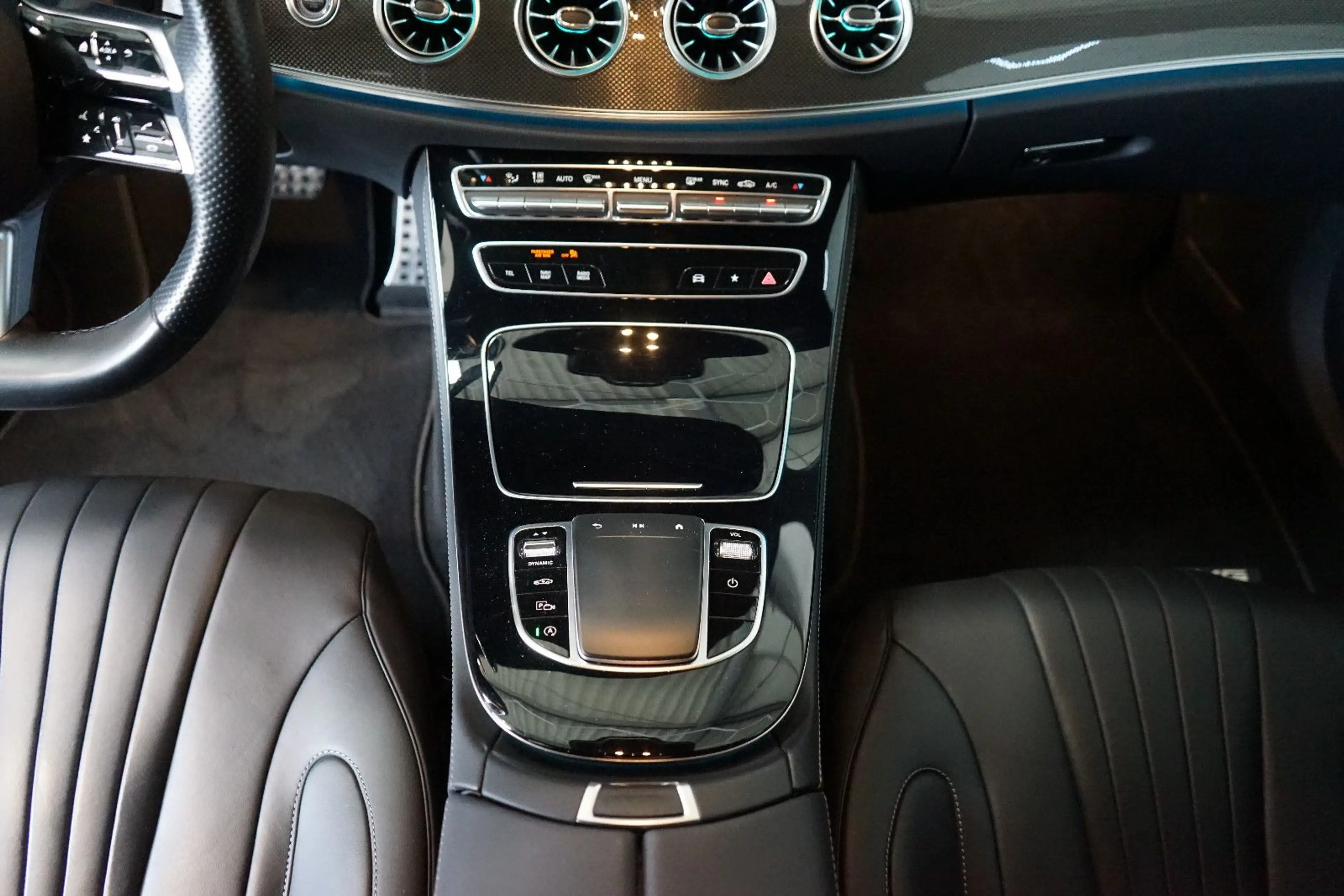Mercedes-Benz CLS 450 4M AMG Line Night+Luft+Massage+Burmester — photo 15