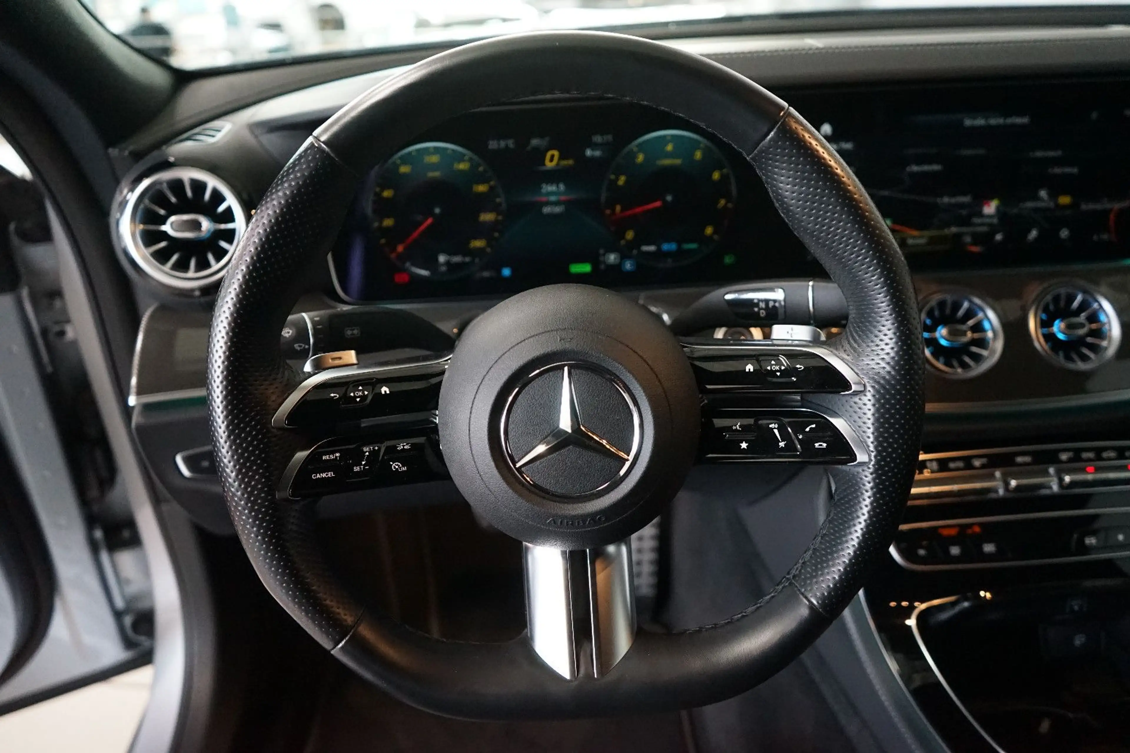 Mercedes-Benz CLS 450 4M AMG Line Night+Luft+Massage+Burmester — photo 13