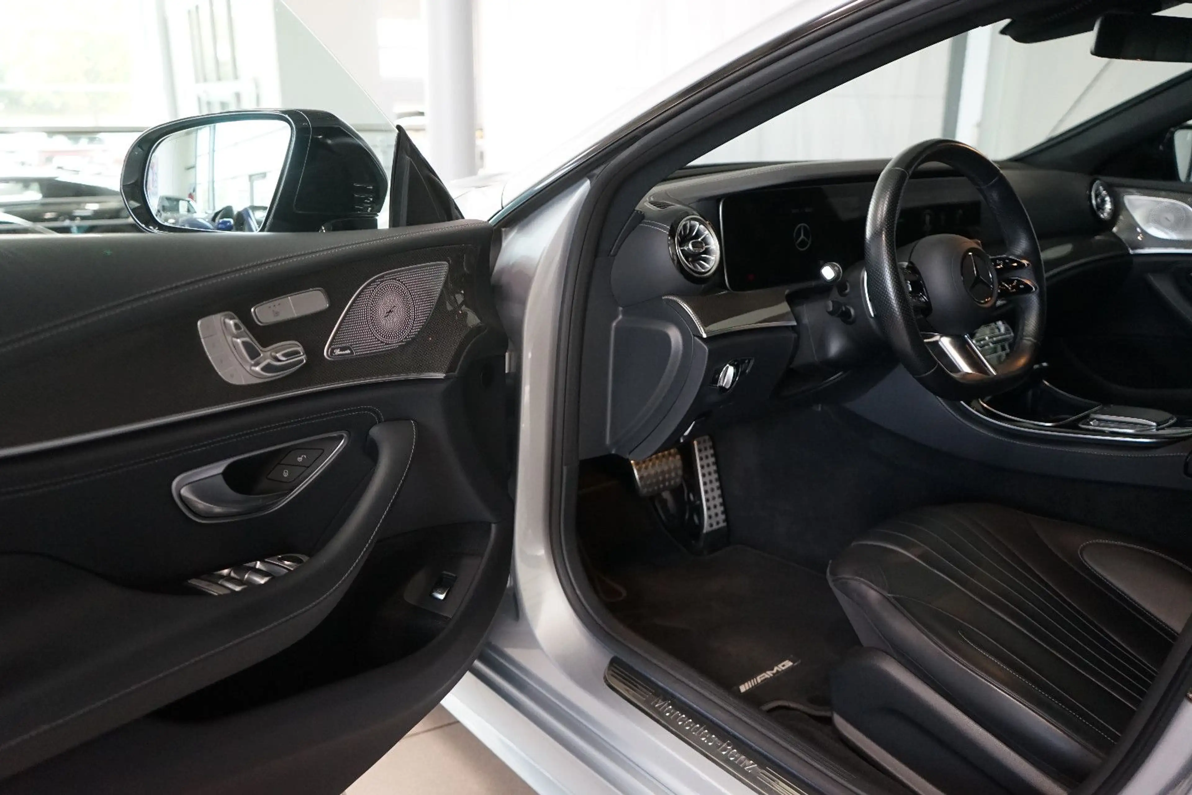 Mercedes-Benz CLS 450 4M AMG Line Night+Luft+Massage+Burmester — photo 9