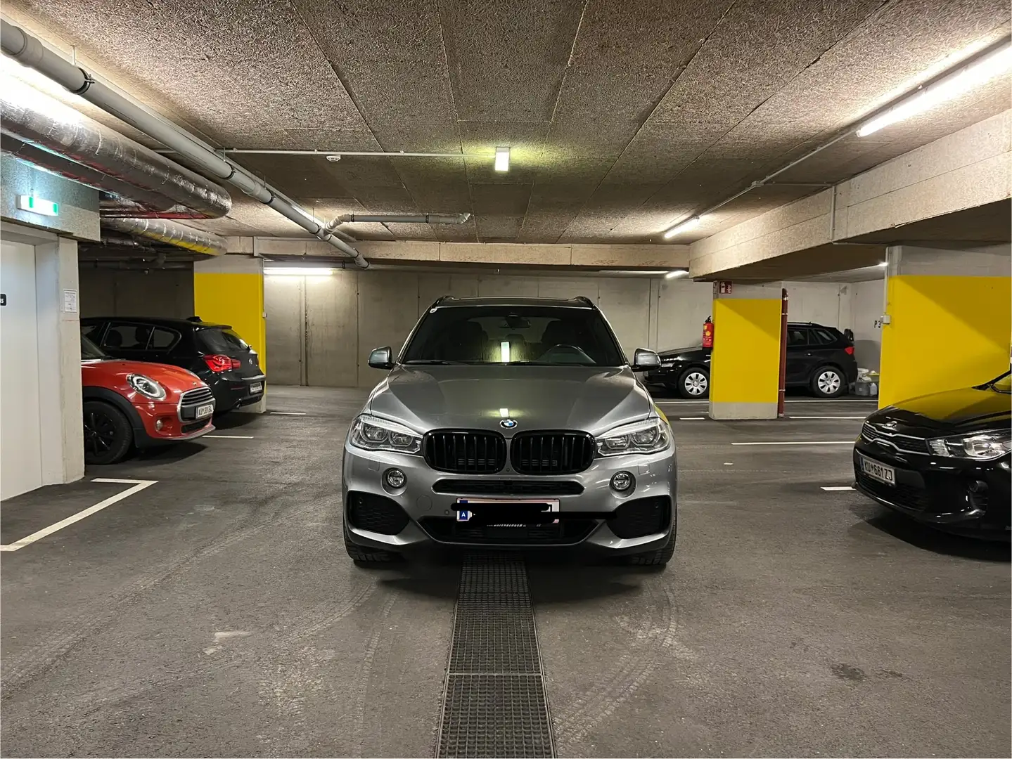 BMW X5 X5 PHEV xDrive40e Aut. Grau - 1