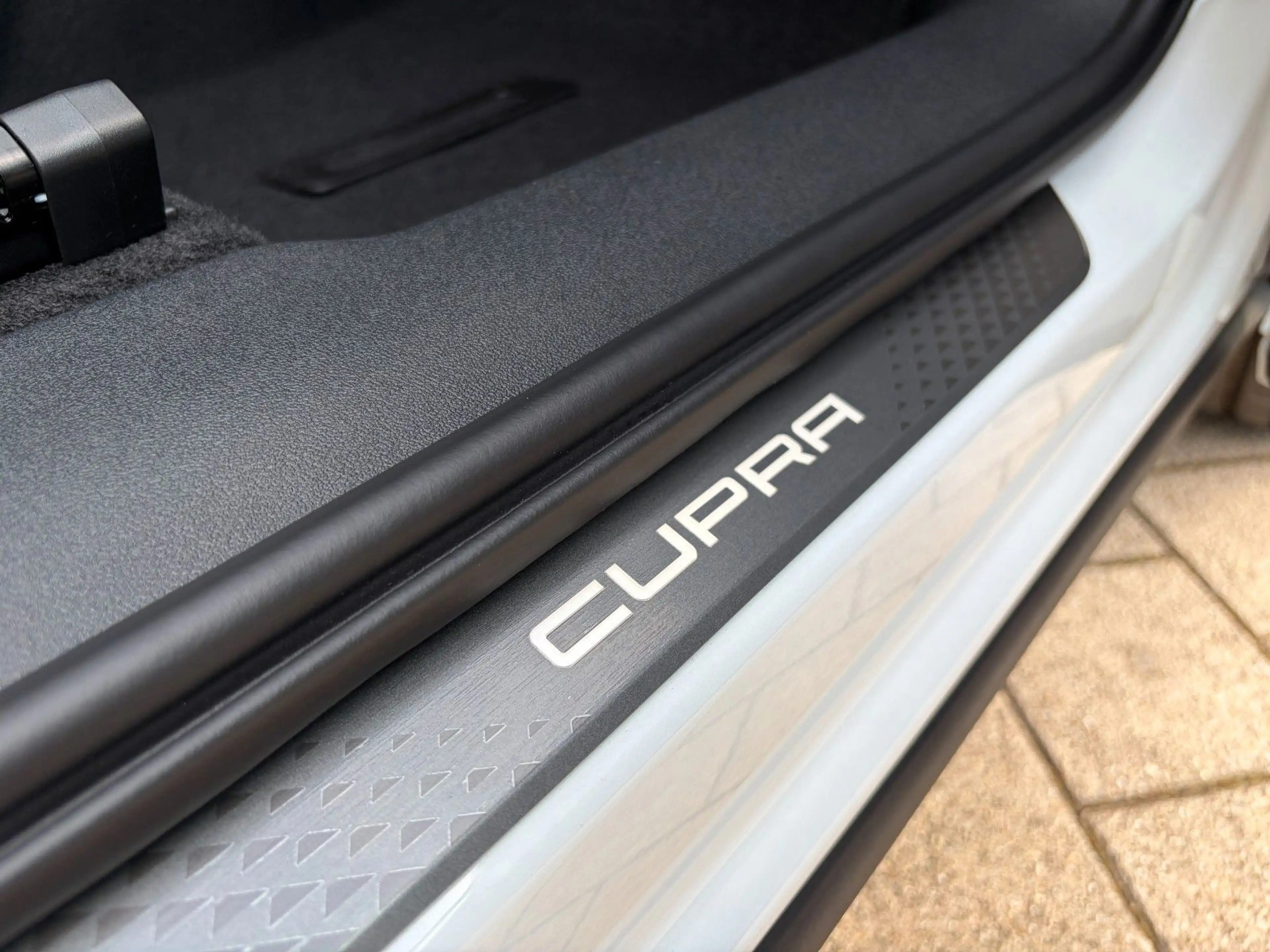 CUPRA Terramar VZ 2.0 TSI DSG 4Drive 5J GAR *AKTION* — photo 9