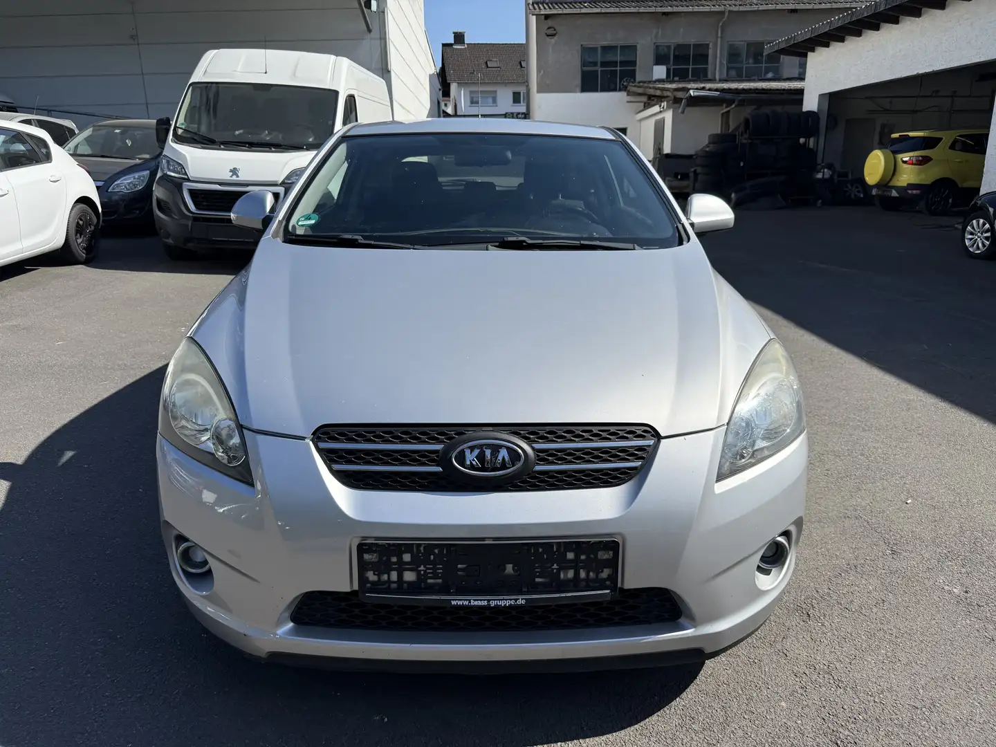 Kia Ceed / cee'd EX Grau - 2