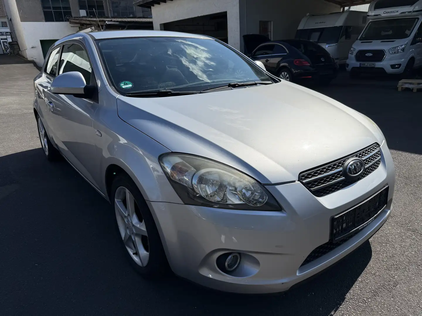 Kia Ceed / cee'd EX Grau - 1