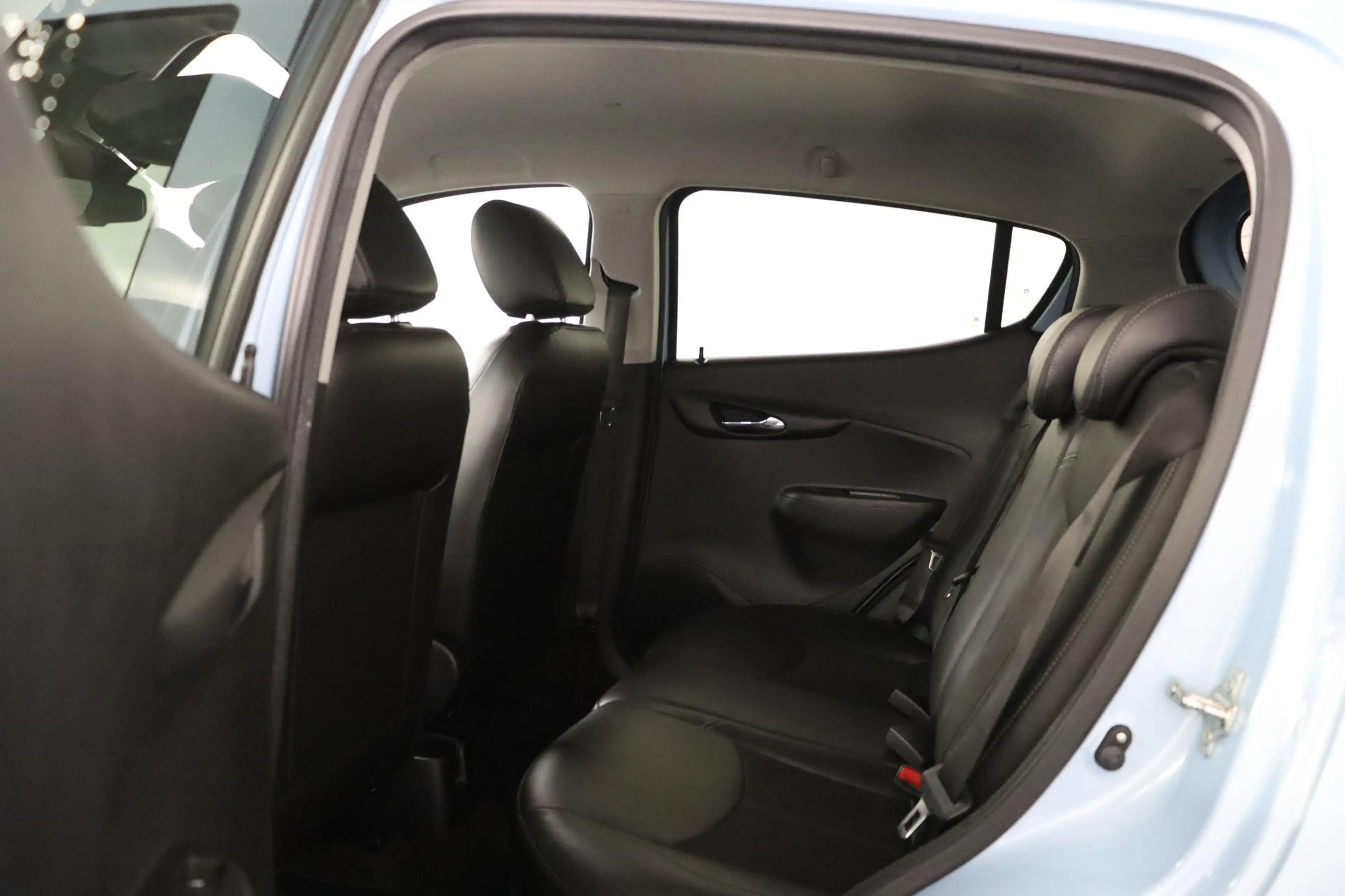 Opel Karl 1.0 ecoFLEX Innovation Supernette, goed onderhoude — photo 14