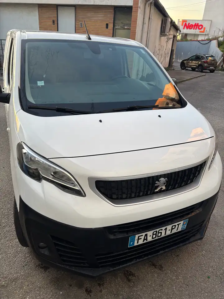 Peugeot Expert FGN TOLE STANDARD 2.0 BLUEHDI 120 S\u002