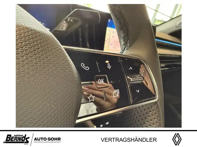 Renault Austral view 13