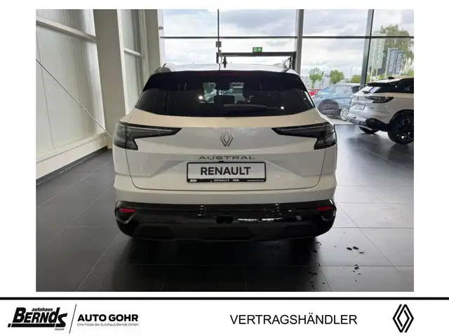Renault Austral view 5