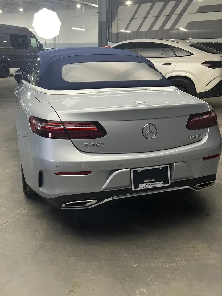 Mercedes-Benz E-Class photo Mercedes-Benz E-Class