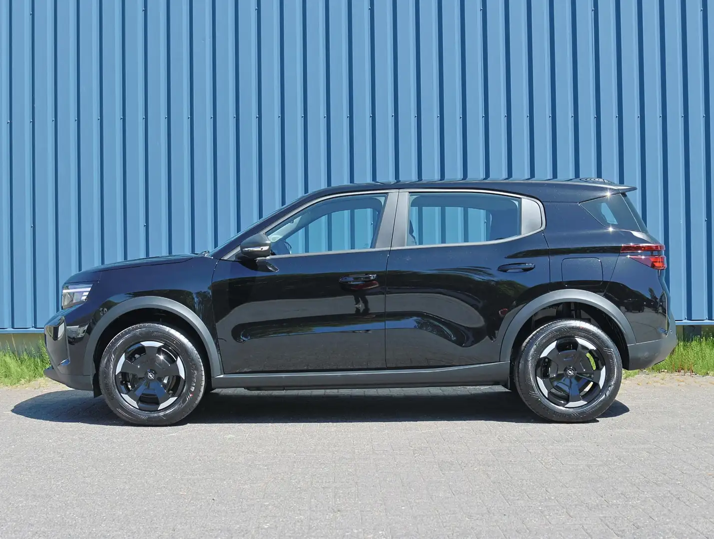 Opel Frontera Electric Edition 44 kWh | Incl. €1.502,- Korting | Zwart - 2