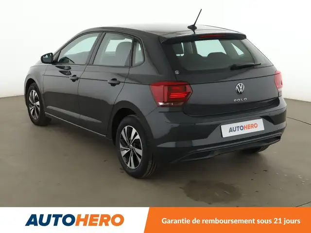 Volkswagen Polo view 4
