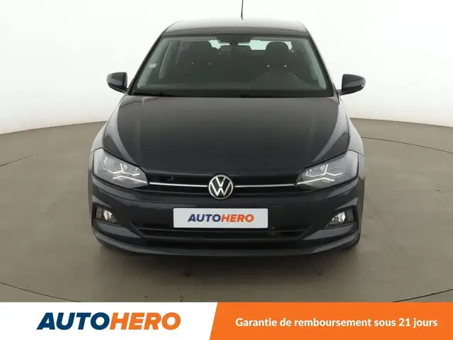 Volkswagen Polo view 9