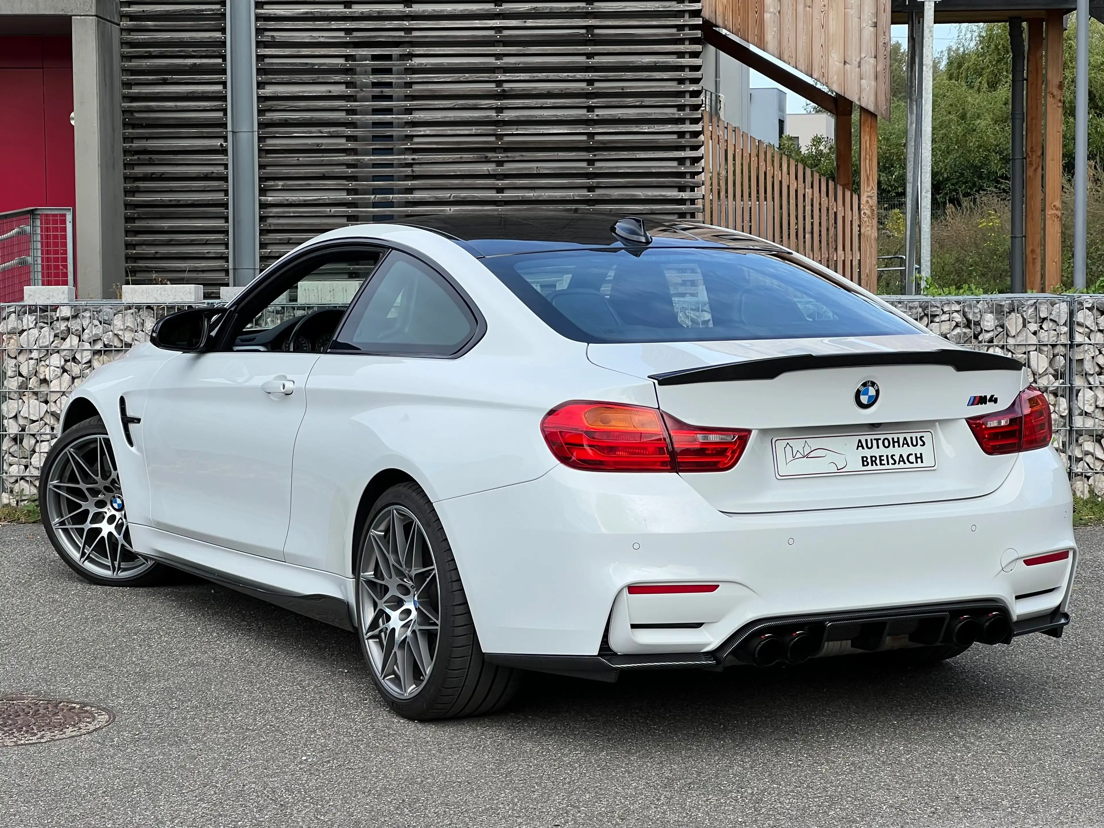 BMW M4 Performance — photo 8
