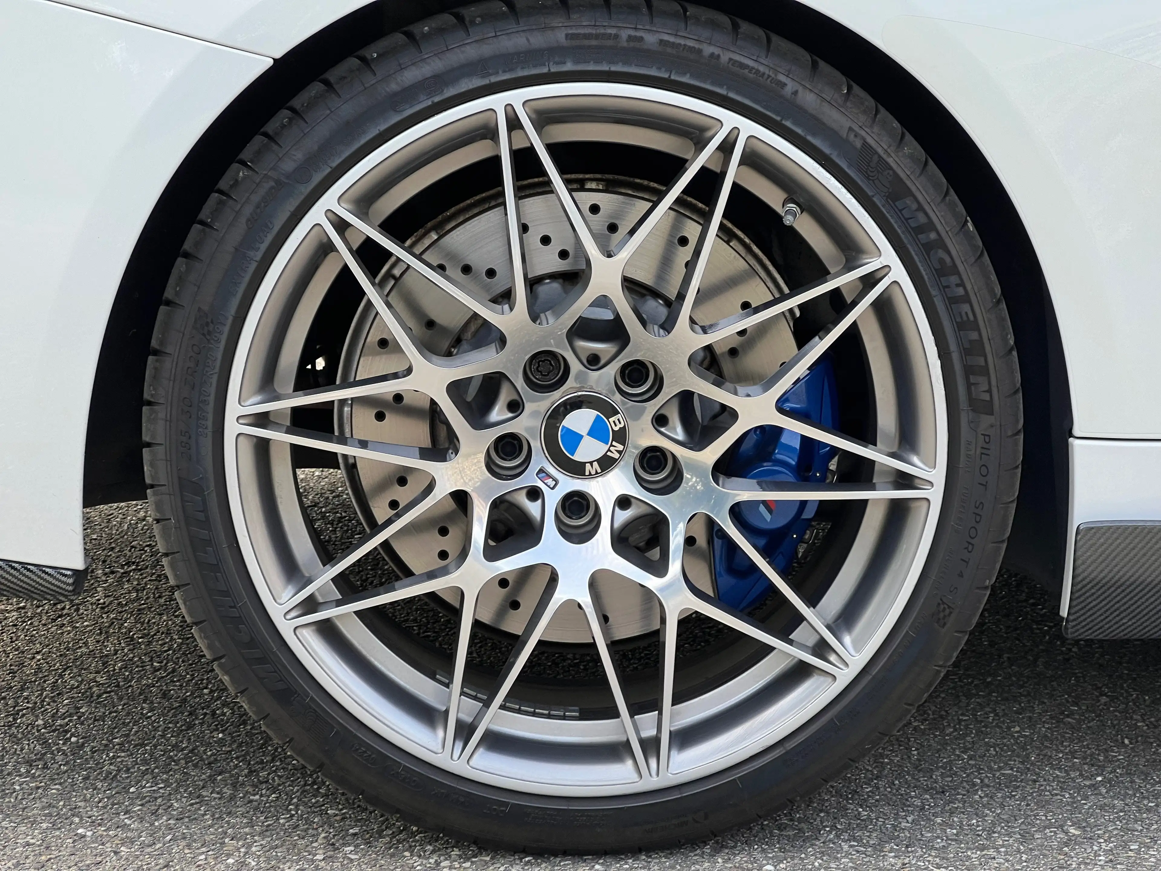 BMW M4 Performance — photo 12