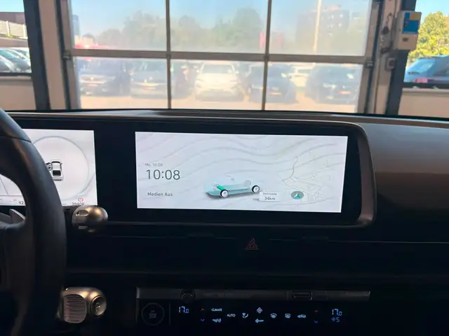 Hyundai IONIQ 6 view 11