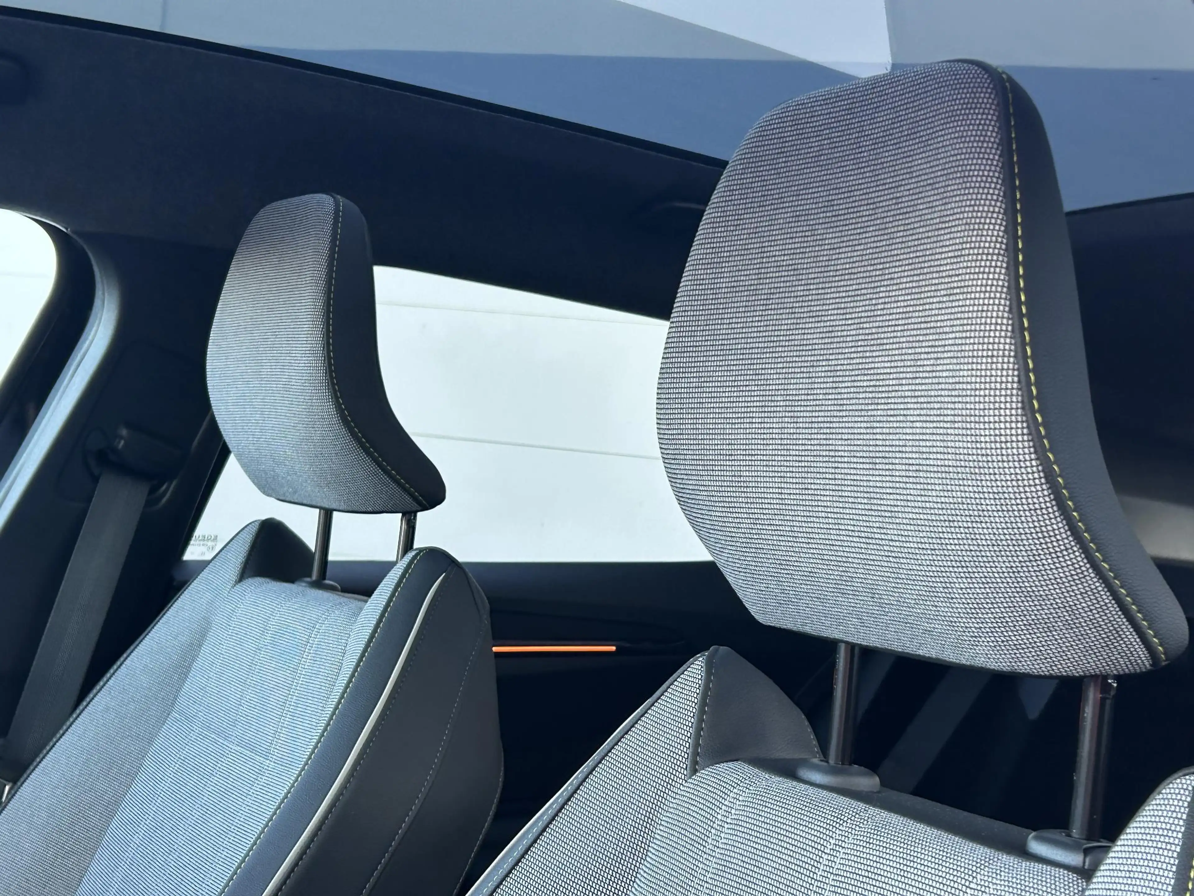 Renault Scenic E-Tech EV87 long range techno Pack Light & Sound | — photo 22
