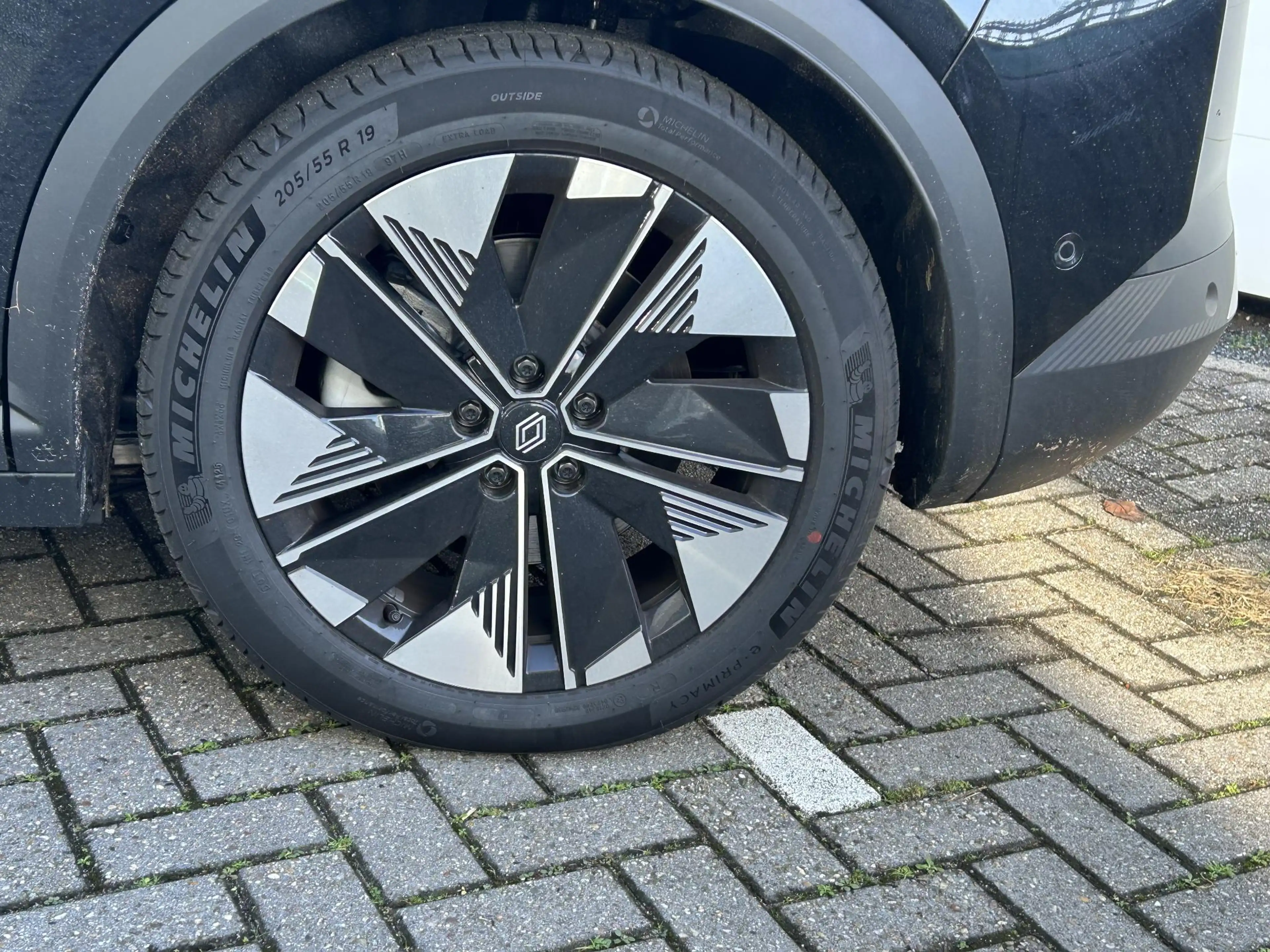 Renault Scenic E-Tech EV87 long range techno Pack Light & Sound | — photo 21
