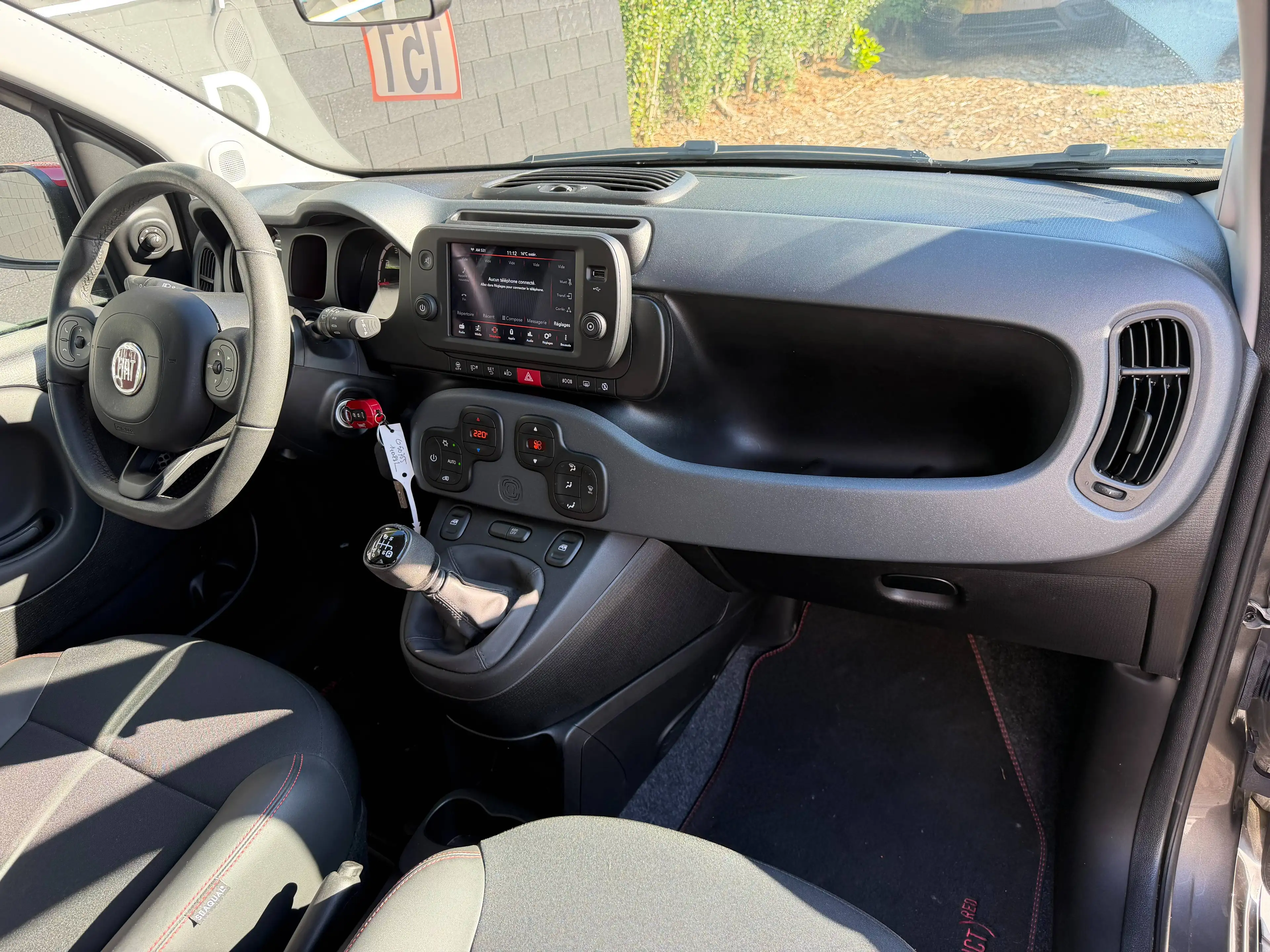Fiat Panda Panda Cross 1.0i MHEV Red **14000 KM** — photo 8