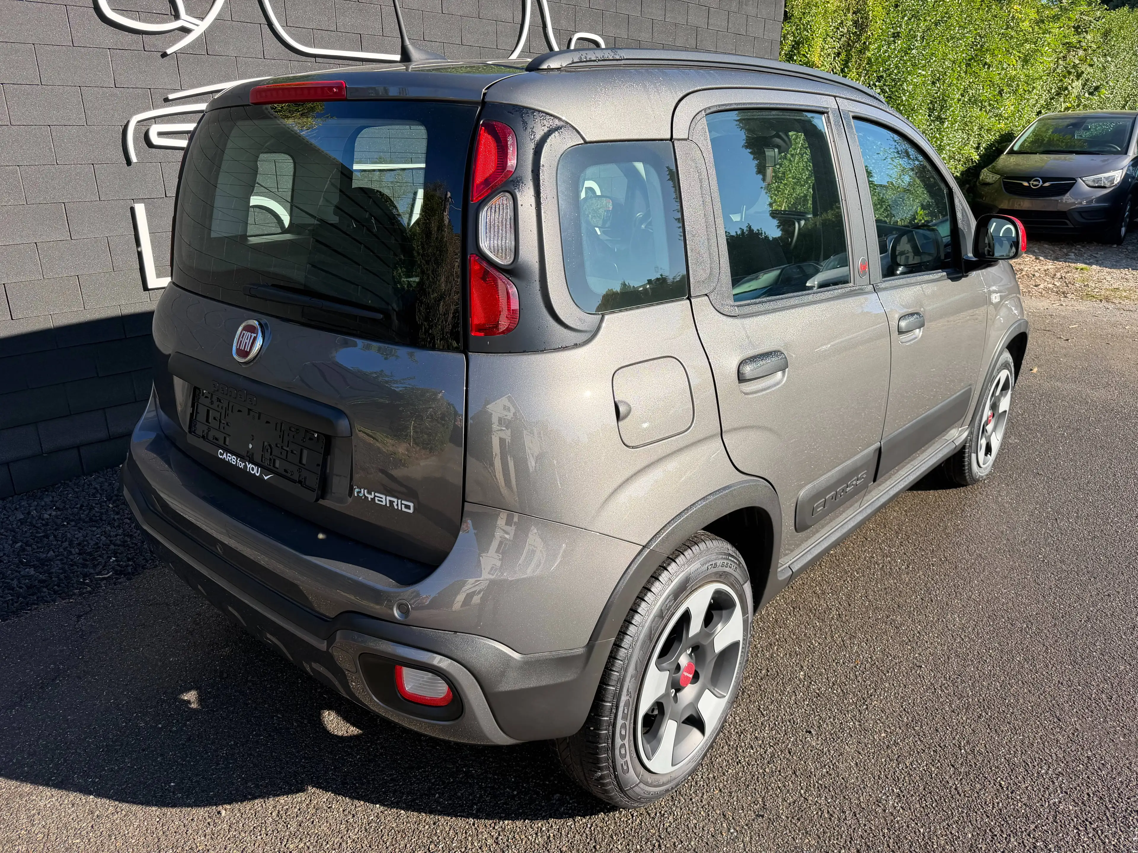 Fiat Panda Panda Cross 1.0i MHEV Red **14000 KM** — photo 4