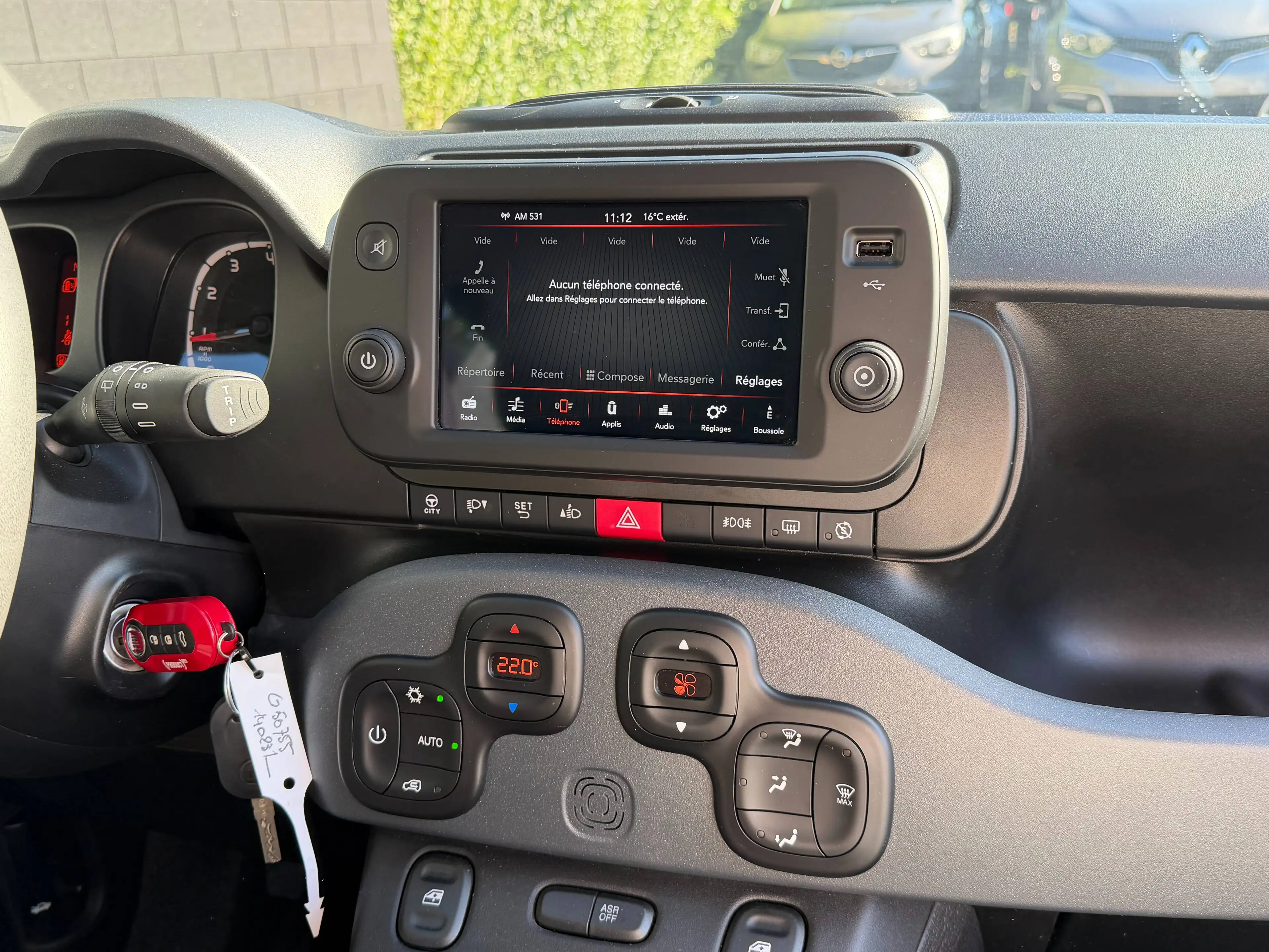 Fiat Panda Panda Cross 1.0i MHEV Red **14000 KM** — photo 9