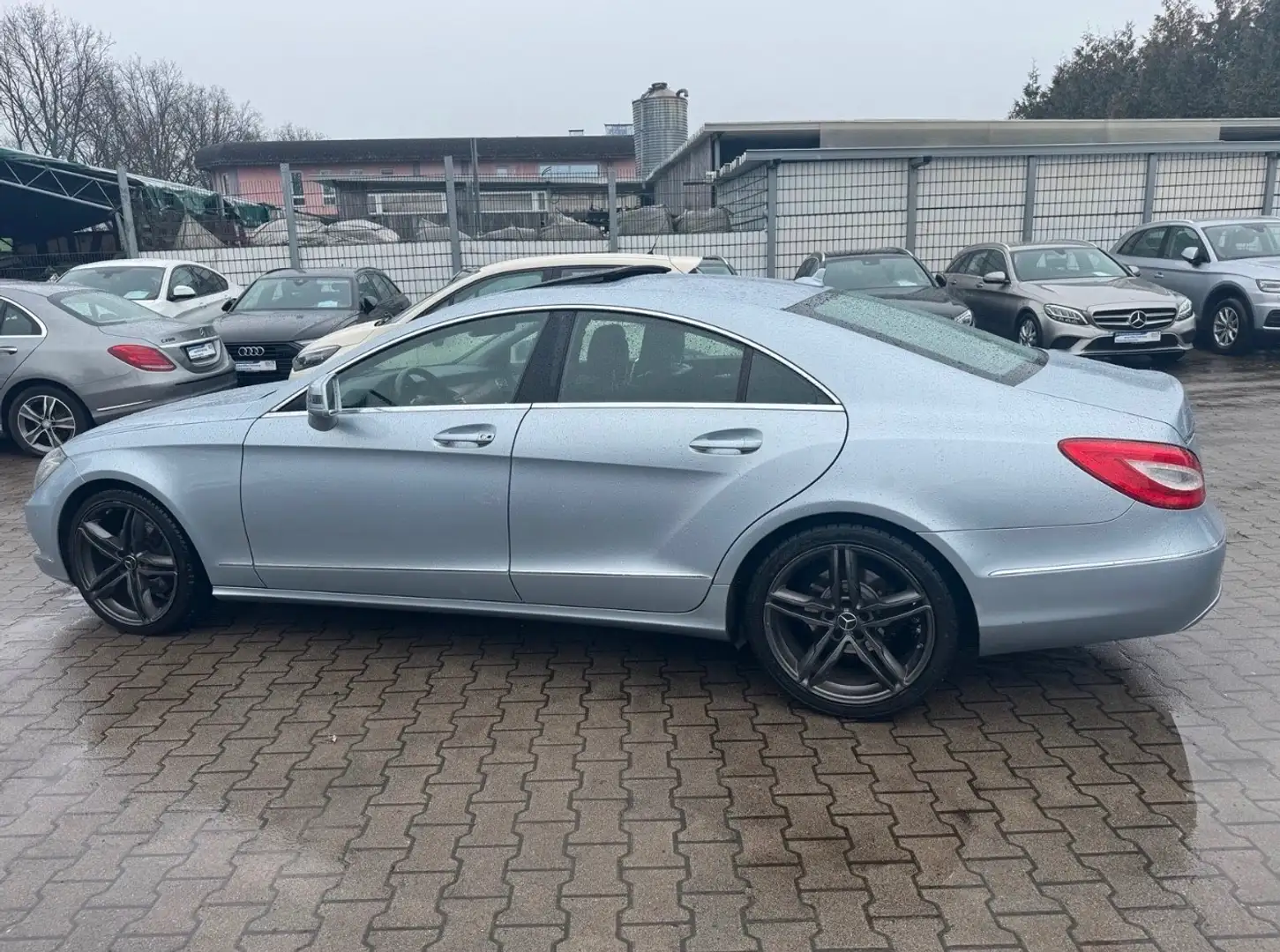 Mercedes-Benz CLS 250 CDI BlueEfficiency CDI Lim. 7G-TRONIC *Finanzierung möglich *SBD Grau - 2