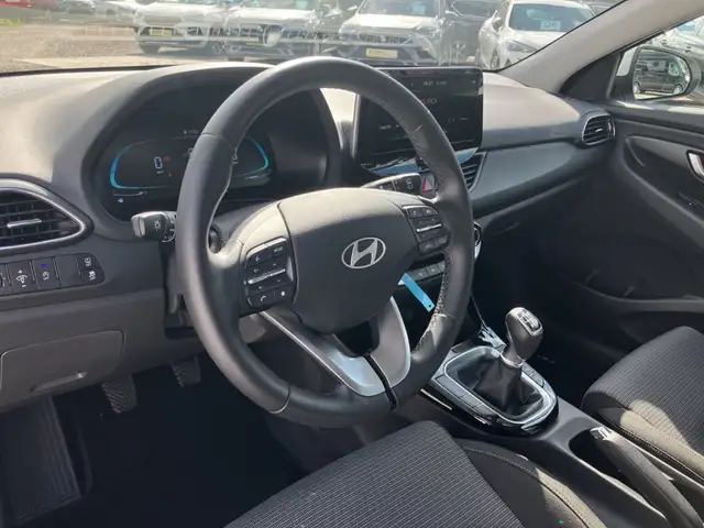 Hyundai i30 view 10