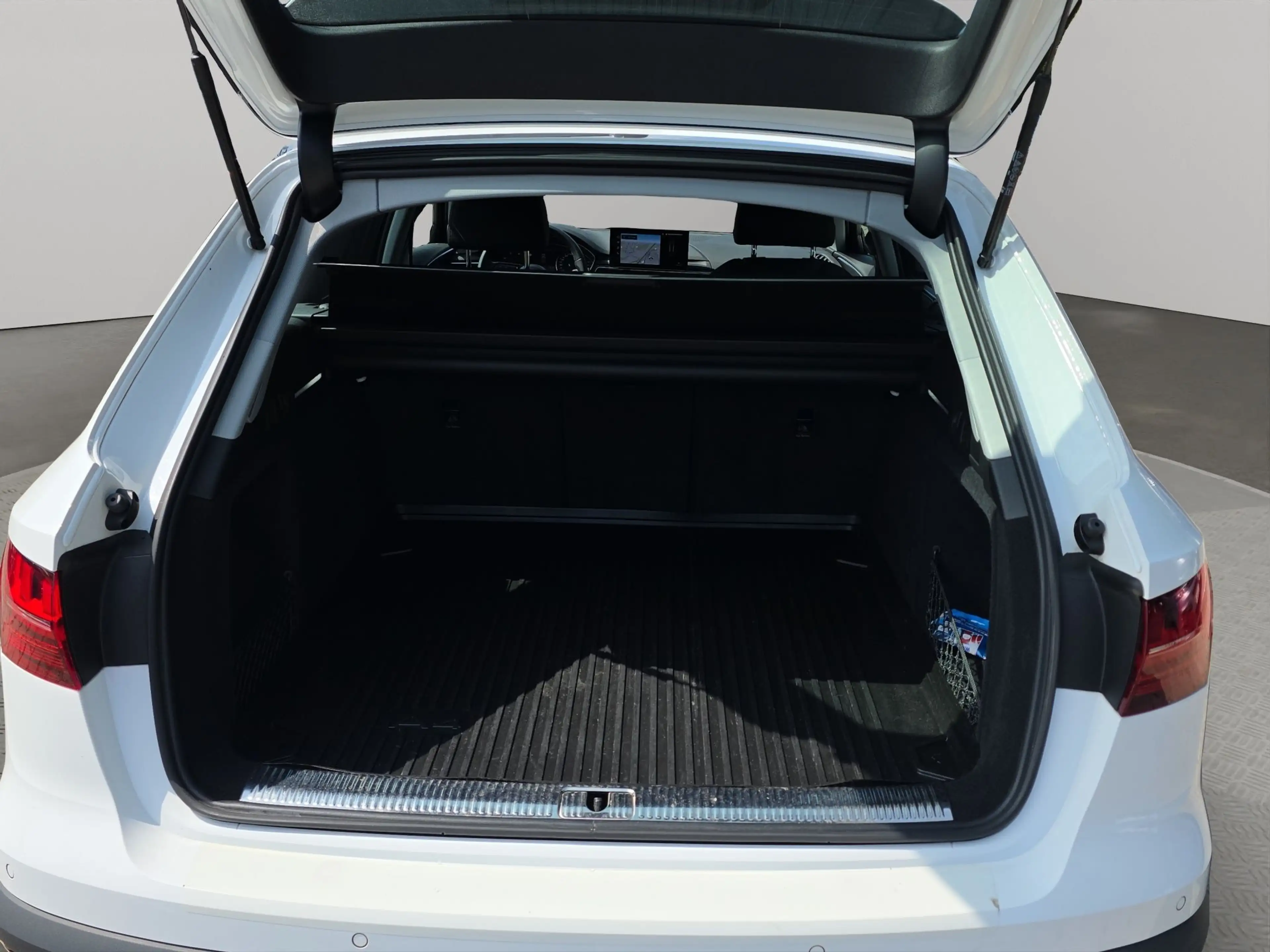 Audi A4 allroad 40 TDI+Standheiz+ — photo 15