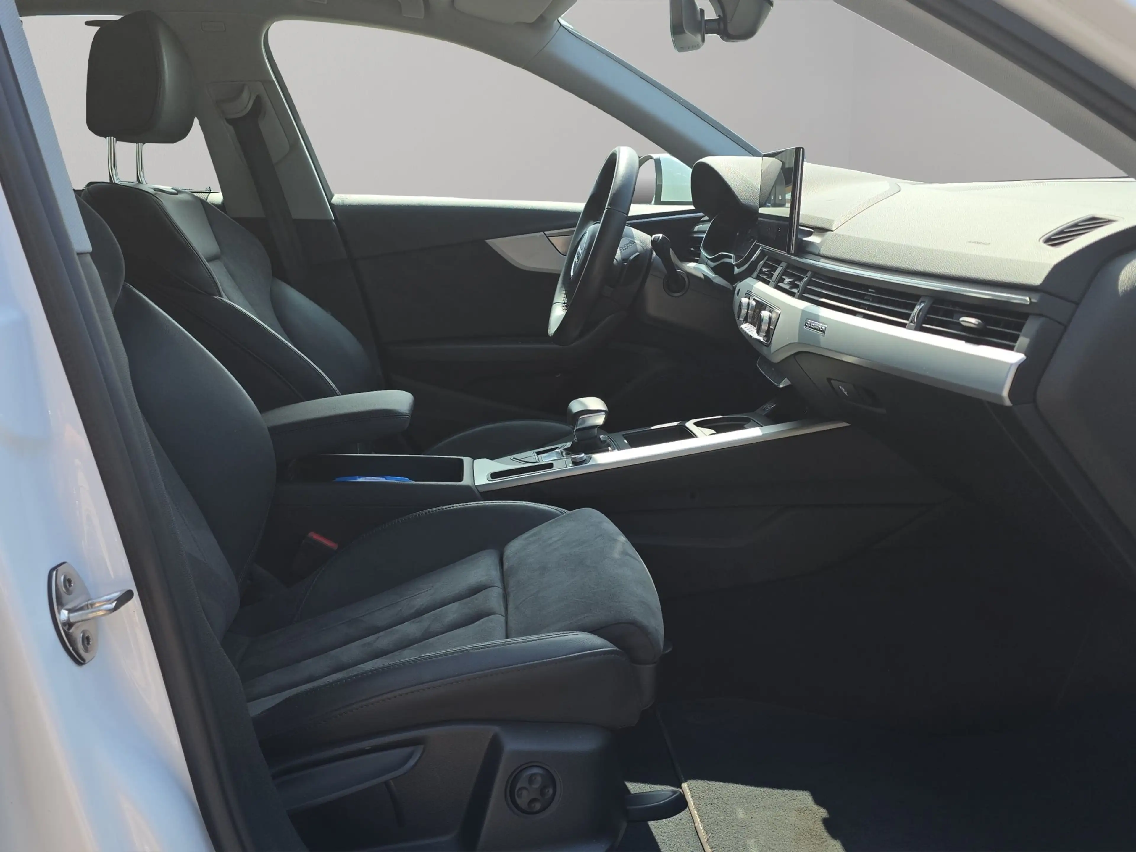 Audi A4 allroad 40 TDI+Standheiz+ — photo 14