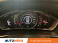 Volvo V40 2.0 T3 Momentum Schwarz - thumbnail 23