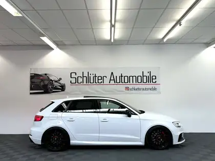Annonce voiture d'occasion Audi RS3 - CARADIZE