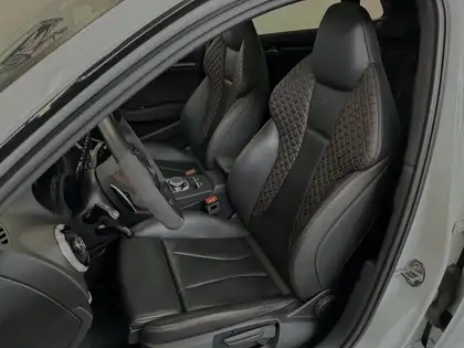 Annonce voiture d'occasion Audi RS3 - CARADIZE