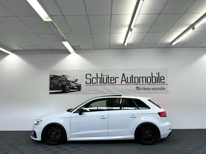 Annonce voiture d'occasion Audi RS3 - CARADIZE